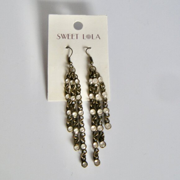 Sweet Lola Dangle/Drop Earrings in Patina Finish with Rhinestones - Picture 3 of 3
